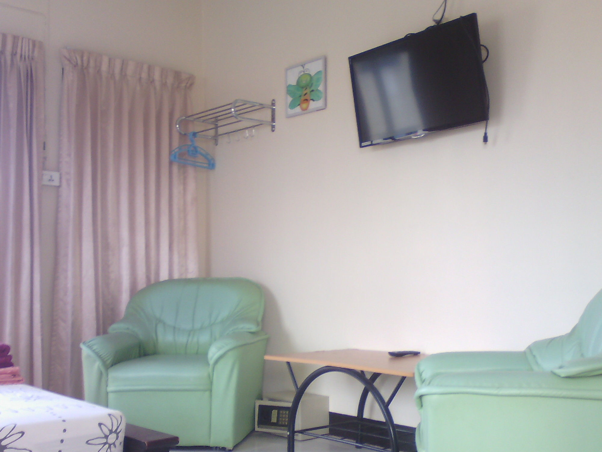M & A Guesthouse Hua Hin Bagian luar foto